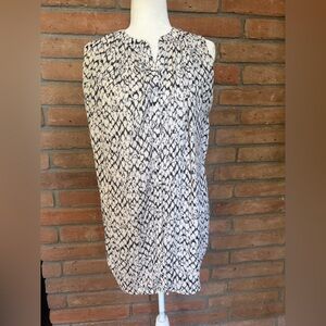 H&M Black and White Boxy Blouse with Mandarin Collar